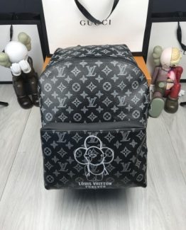 Мужские рюкзаки городские Louis Vuitton черный 000.4364 фото