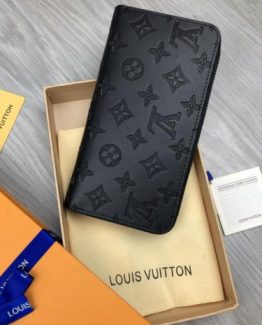 Мужской кошелек на молнии Louis Vuitton черной кожа фото